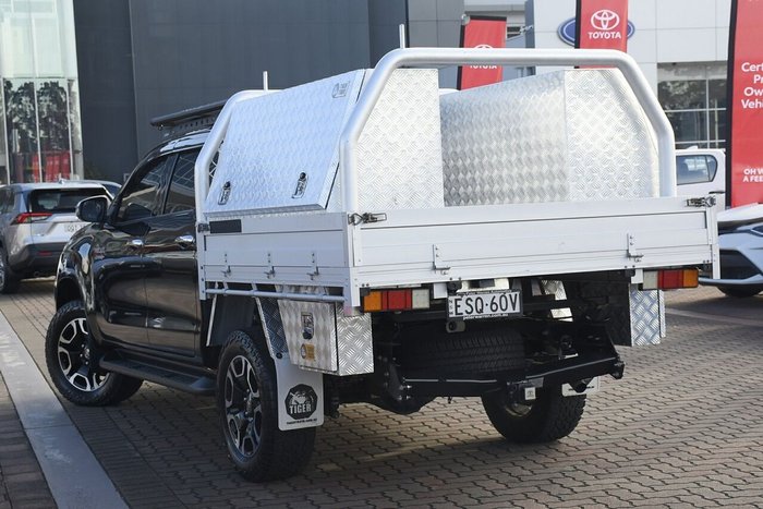 2021 Toyota Hilux SR5