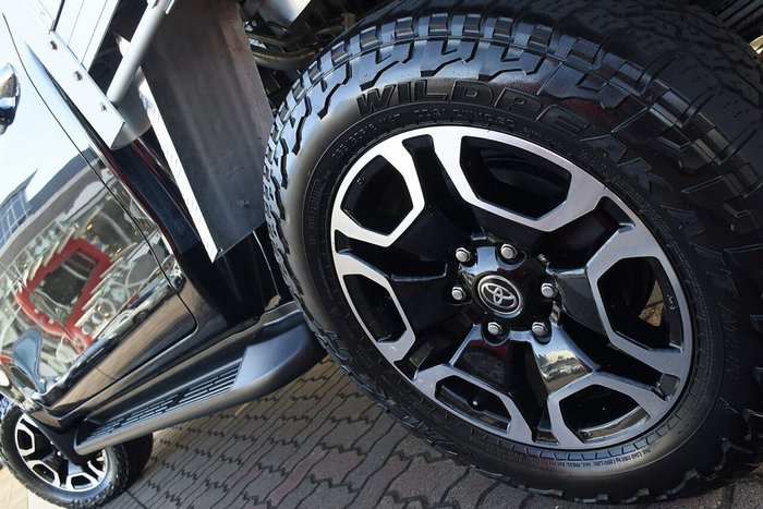 2021 Toyota Hilux SR5