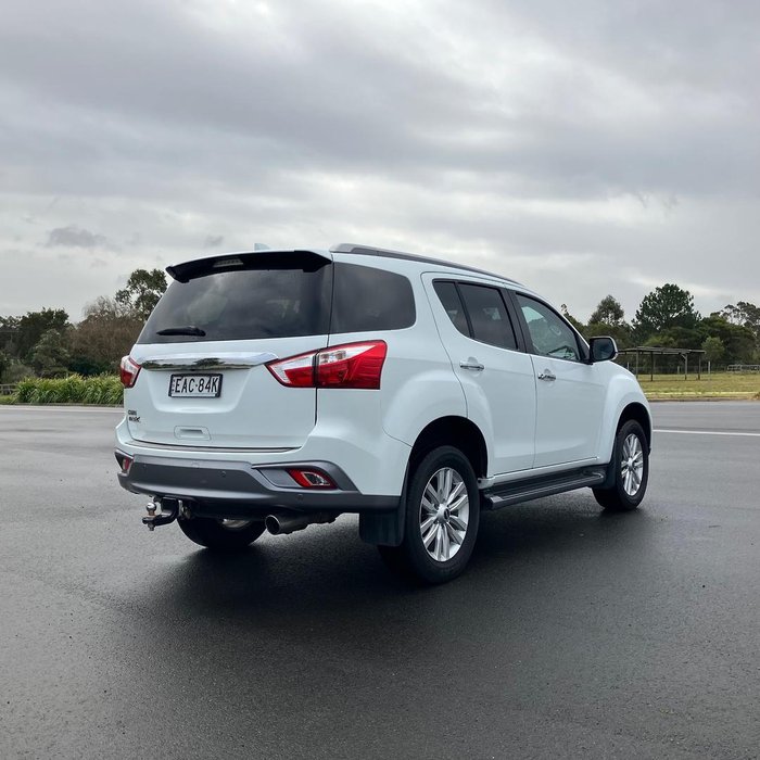 2018 Isuzu MU-X LS-T