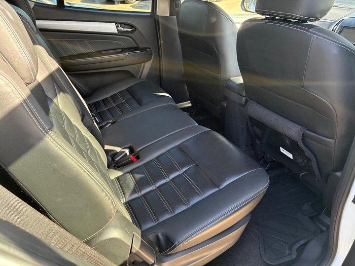 2018 Isuzu MU-X LS-T