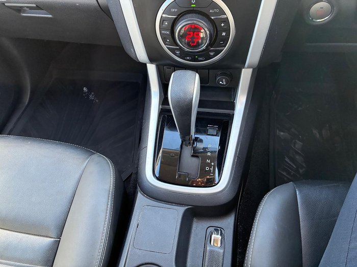 2018 Isuzu MU-X LS-T