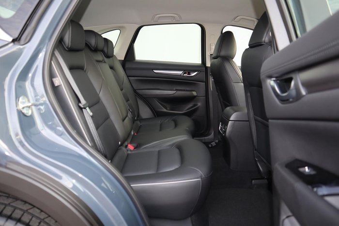 2025 Mazda CX-5 G25 Touring
