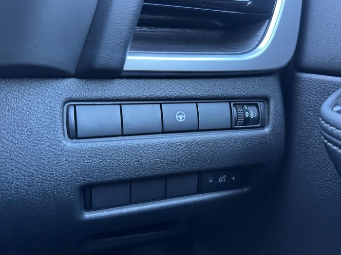 2024 Nissan X-TRAIL ST-L