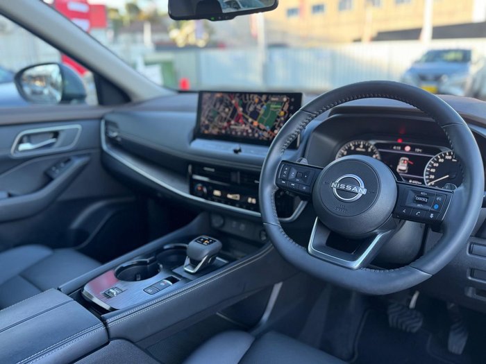 2024 Nissan X-TRAIL ST-L