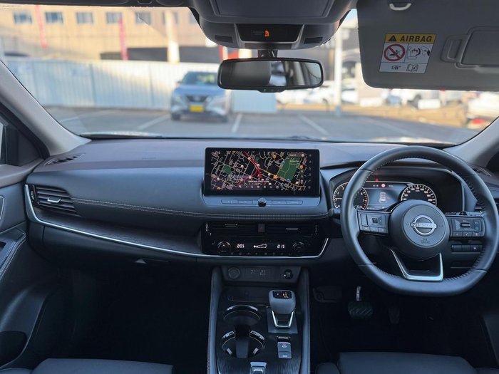 2024 Nissan X-TRAIL ST-L