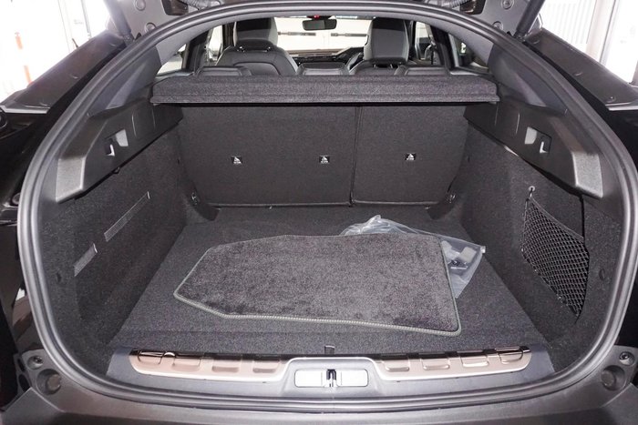 2025 Peugeot 408 GT Premium Hybrid