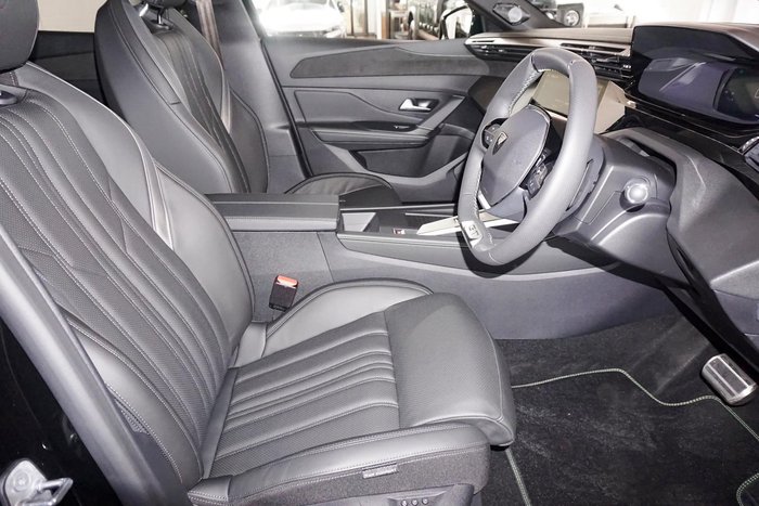 2025 Peugeot 408 GT Premium Hybrid