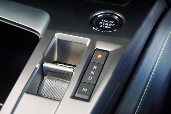 2025 Peugeot 408 GT Premium Hybrid