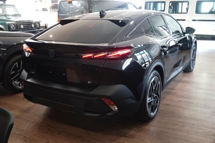 2025 Peugeot 408 GT Premium Hybrid