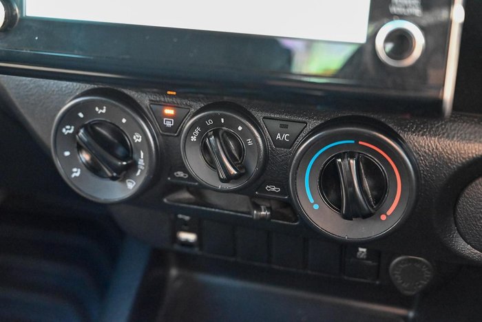 2022 Toyota Hilux SR Hi-Rider
