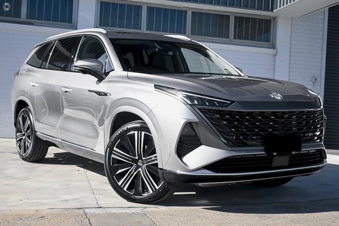 2025 MG QS Essence IS31 MY25 AWD Cashmere Silver