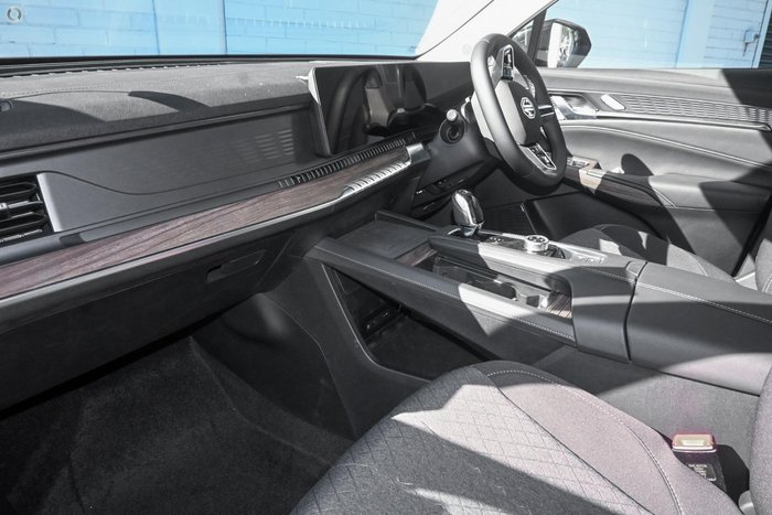 2025 MG QS Excite IS31 MY25 Black Pearl