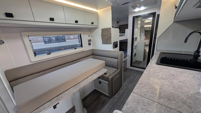 2025 JB Caravans 20' Drx Bunk