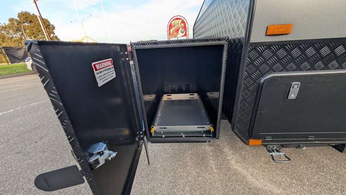 2025 JB Caravans 20' Drx Family Bunk Save $11,904 Was $119,040
