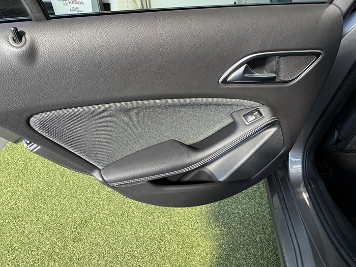 2017 Mercedes-Benz A-Class A180