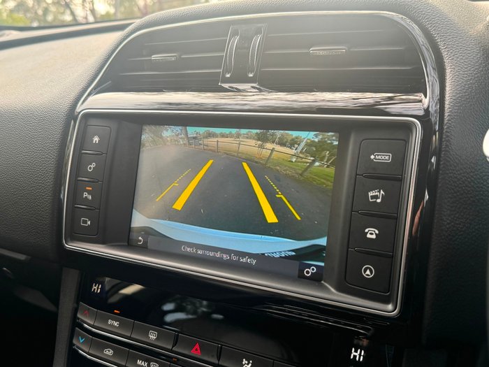 2019 Jaguar F-PACE 30d Prestige