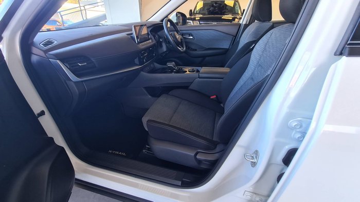 2024 NISSAN X-TRAIL ST (4WD) 7 SEAT