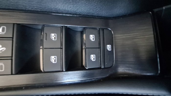 2024 NISSAN X-TRAIL ST (4WD) 7 SEAT