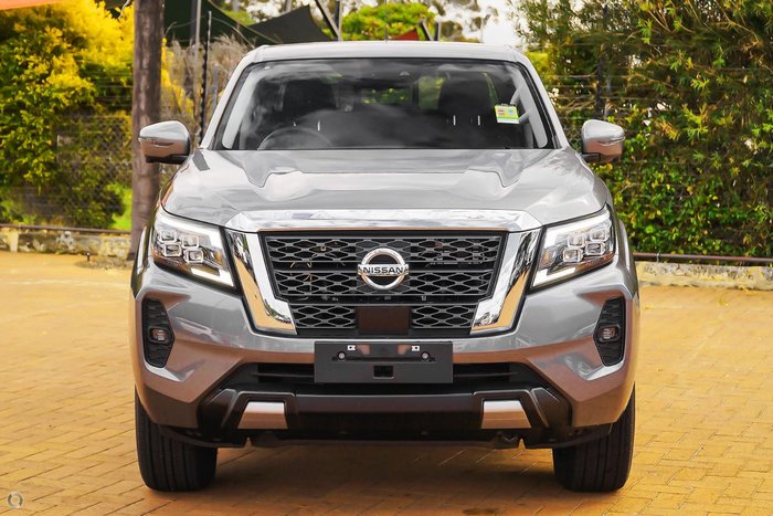 2025 Nissan Navara ST-X