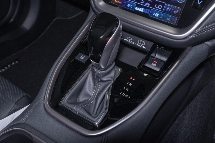 2024 Subaru Outback AWD Touring XT 6GEN MY25 AWD Crystal White