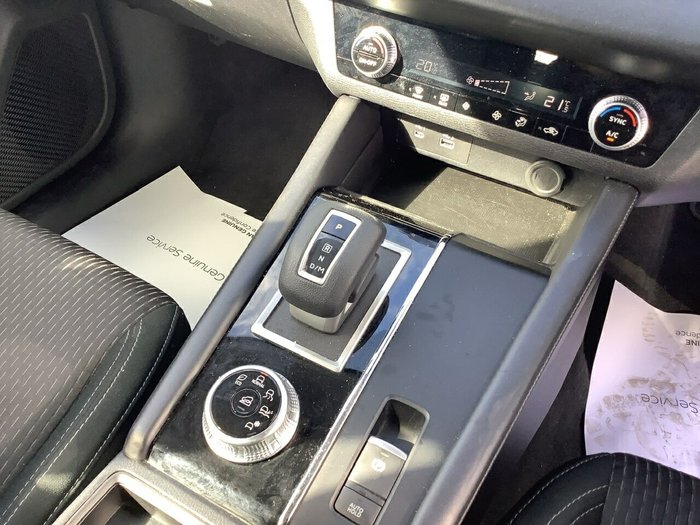 2023 Mitsubishi Outlander ES