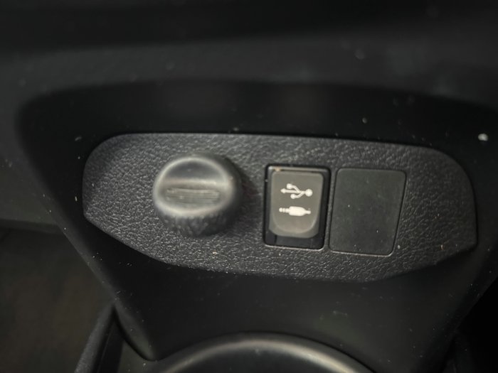 2016 Toyota Yaris Ascent
