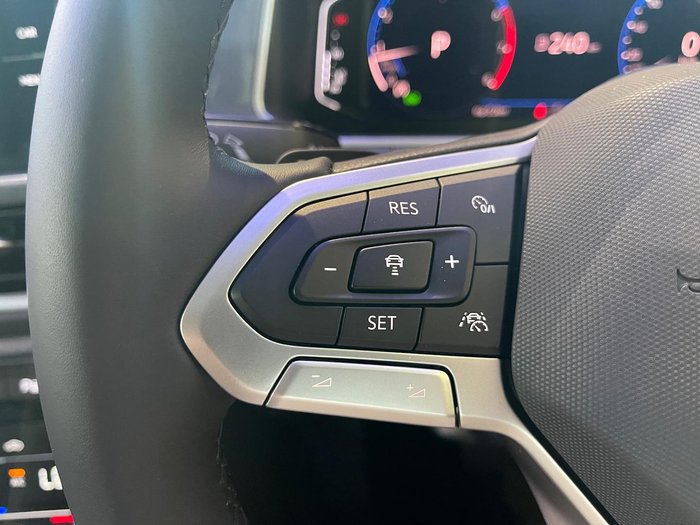 2025 Volkswagen T-Roc 110TSI Style