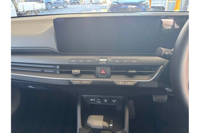 2025 Kia K4 Sport