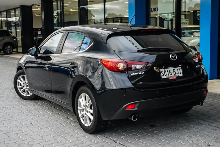 2015 Mazda 3 Maxx