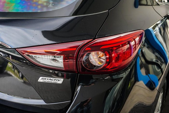 2015 Mazda 3 Maxx