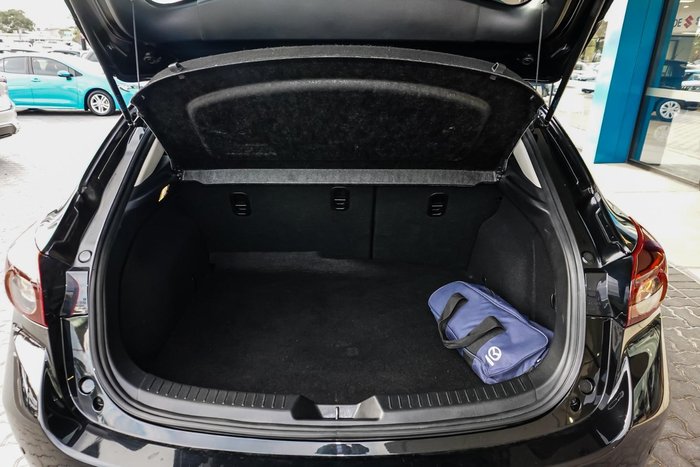 2015 Mazda 3 Maxx