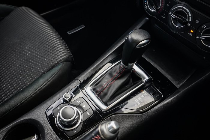 2015 Mazda 3 Maxx