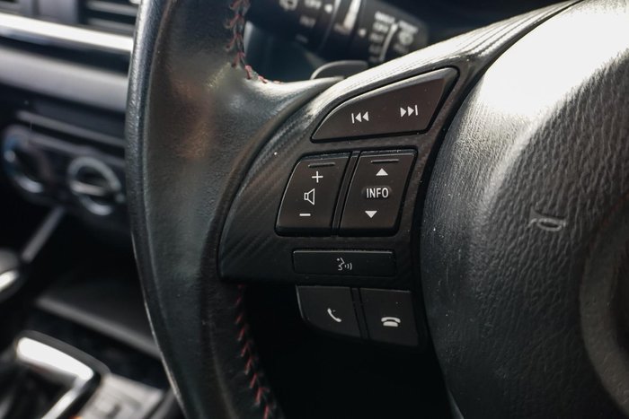2015 Mazda 3 Maxx