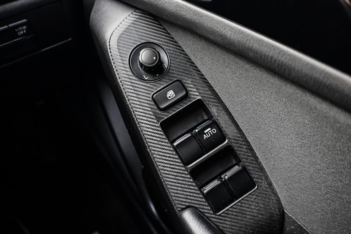 2015 Mazda 3 Maxx