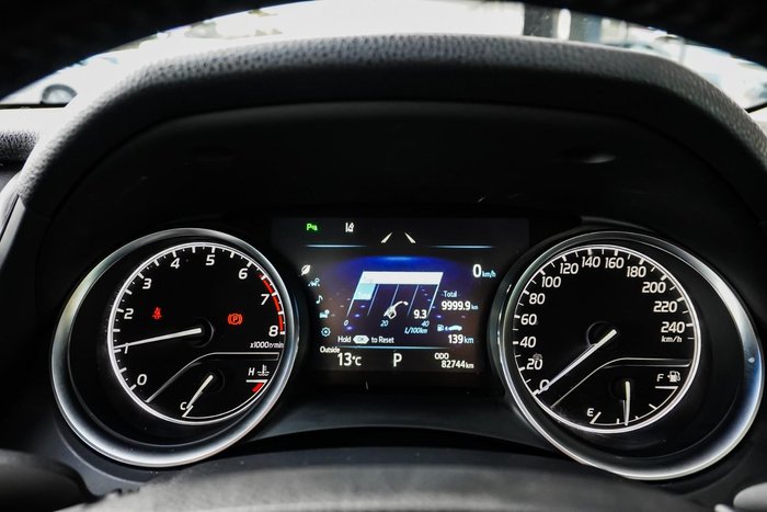 2019 Toyota Camry SX