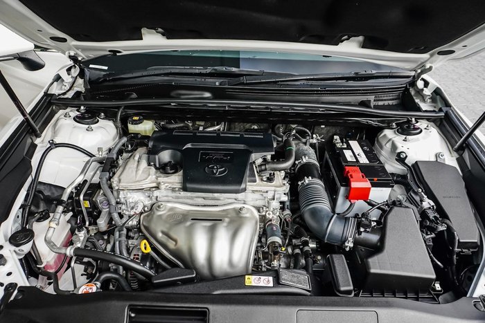 2019 Toyota Camry SX