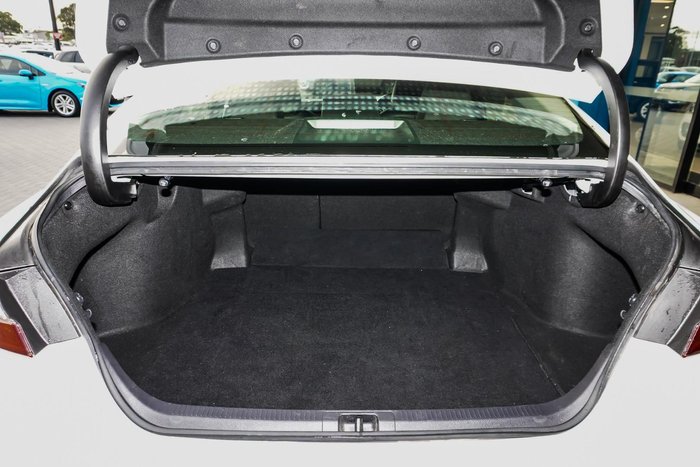 2019 Toyota Camry SX