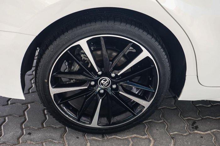 2019 Toyota Camry SX