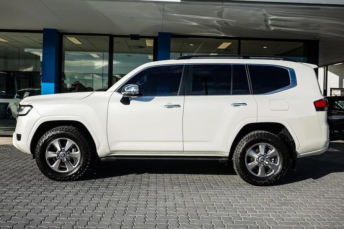 2022 Toyota Landcruiser Sahara