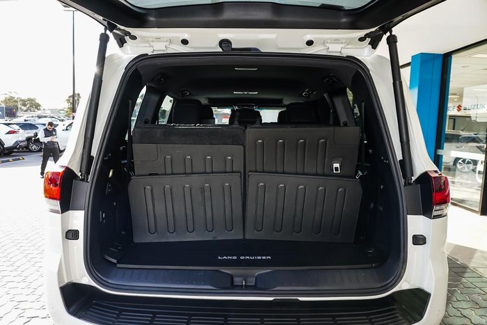 2022 Toyota Landcruiser Sahara