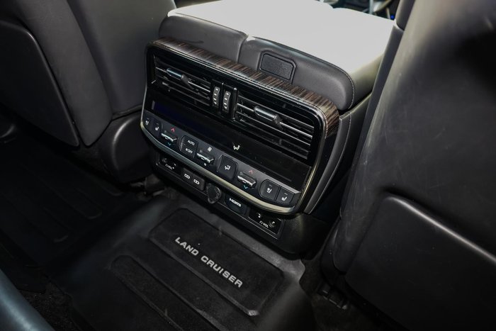 2022 Toyota Landcruiser Sahara