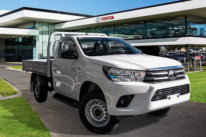 2022 Toyota Hilux SR
