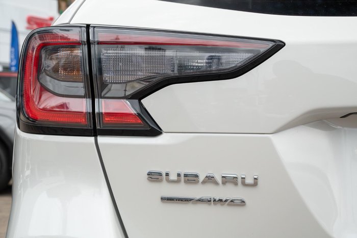 2024 Subaru Outback AWD Touring 6GEN MY25 AWD Crystal White