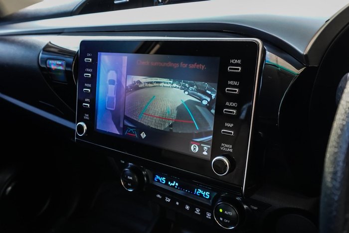 2022 Toyota Hilux SR5 Hi-Rider