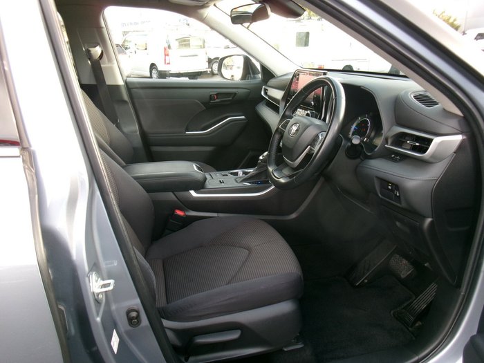 2022 Toyota Kluger GX