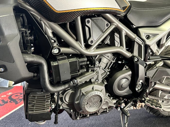 2023 Indian FTR R 1200 CARBON CARBON FIBER