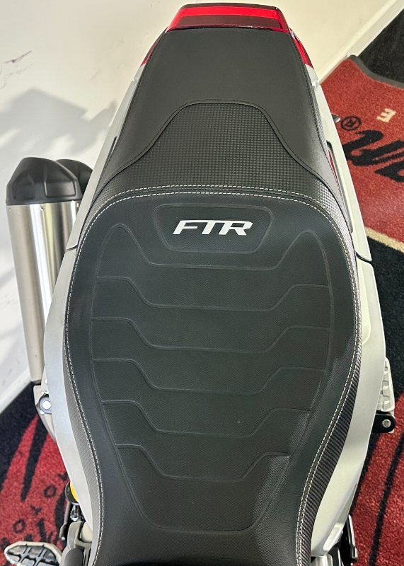 2023 Indian FTR R 1200 CARBON CARBON FIBER