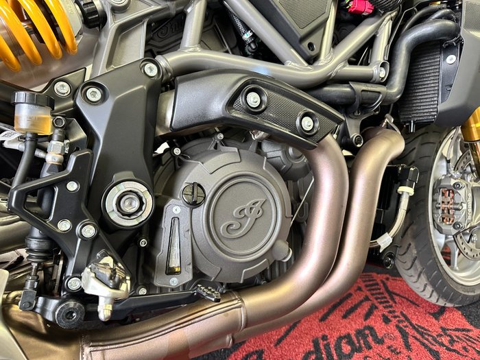 2023 Indian FTR R 1200 CARBON CARBON FIBER