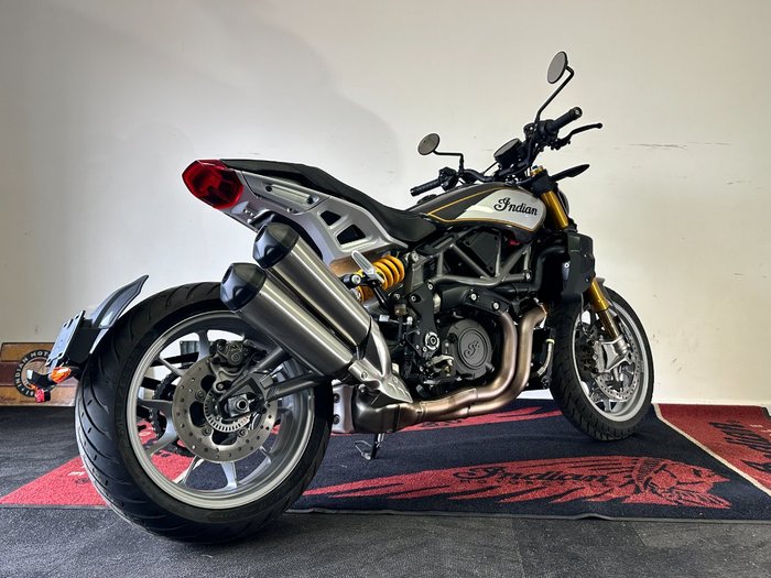 2023 Indian FTR R 1200 CARBON CARBON FIBER