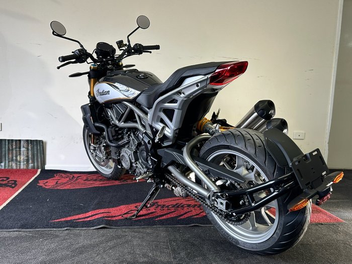 2023 Indian FTR R 1200 CARBON CARBON FIBER